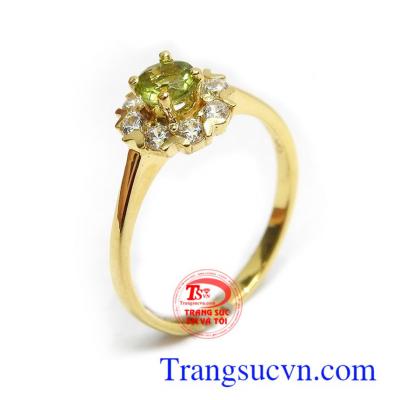 Nhẫn nữ vàng Peridot an nhiên