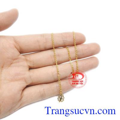 Sản phẩm được thiết kế đơn giản nhưng không kém phần tinh tế.