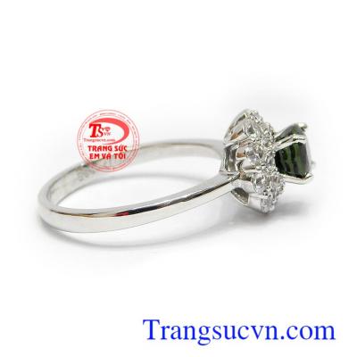 Nhẫn nữ vàng Sapphire hưng vượng