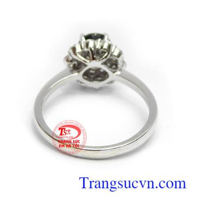 Nhẫn nữ vàng trắng gắn Sapphire thiên nhiên