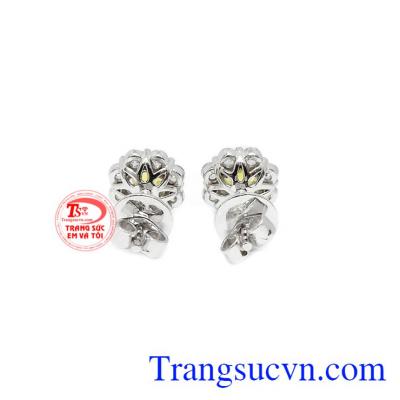 Kiểu dáng tươi mới, trẻ trung phù hợp với nhiều độ tuổi.