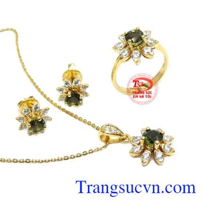 Bộ trang sức Sapphire may mắn 14k