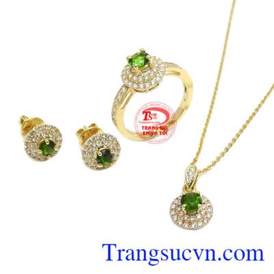 Bộ trang sức Diopside bình an