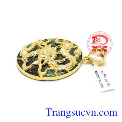 Mặt ngọc rồng bay được các bạn nam ưa thích