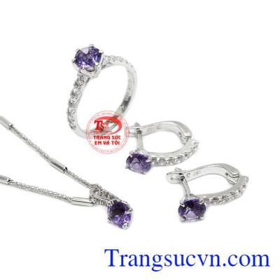 Bộ trang sức thạch anh tím thủy chung