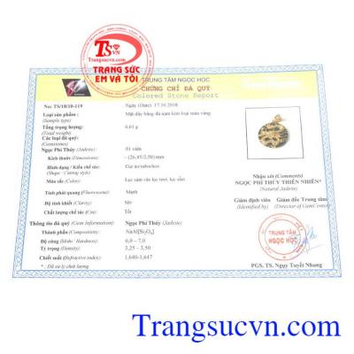 Giấy kiểm định từ trung tâm ngọc học