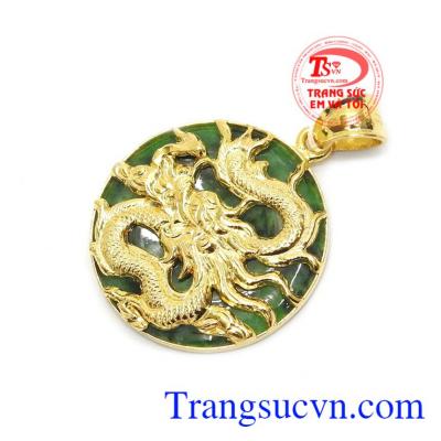 Sản phẩm ngọc cẩm thạch tự nhiên được bọc vàng 3D sang trọng