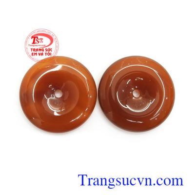 Đồng xu mã não tài lộc phù hợp làm mặt dây chuyền thời trang và hợp phong thủy