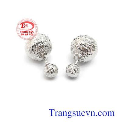 Hoa tai Dior 18k cá tính
