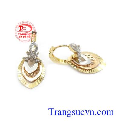 Hoa tai vàng tây 18k chế tác công nghệ cao, đeo hợp phong cách thời trang phái đẹp