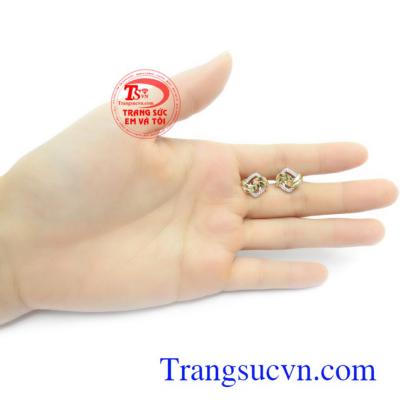 Hoa tai vàng thời trang mới