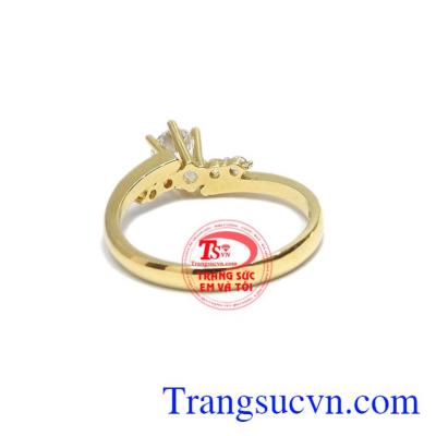 Nhẫn Nữ Vàng 18K