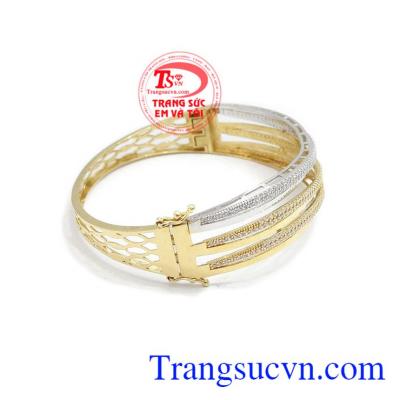 Sản phầm vòng tay nữ đẹp thời trang, dễ kết hợp với các trang phục