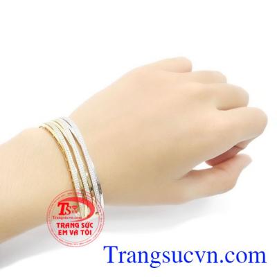 Vòng tay vàng tây sang trọng