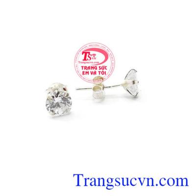 Hoa tai nụ lấp lánh được các bạn nữ ưa thích