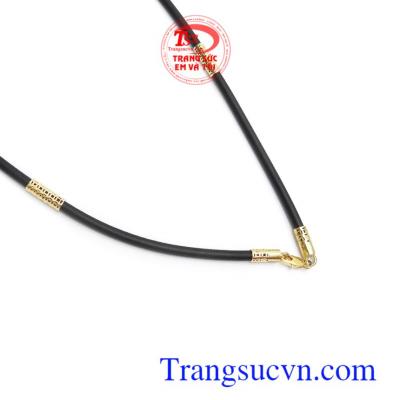 Dây cao su mạnh mẽ, trẻ trung và thời thượng cho phái mạnh