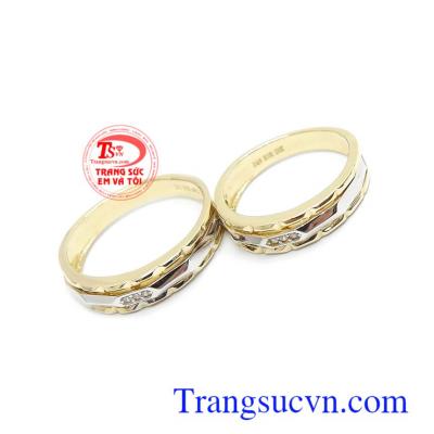 Nhẫn cưới vàng vàng tây đẹp sang trọng tinh tế cho đôi bạn trẻ