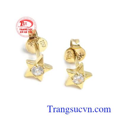 Hoa tai vàng đính đá thời trang mang lại sự dịu dàng, quý phái và phong cách, là món quà cho người yêu thương những dịp ý nghĩa