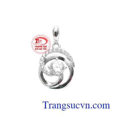 Mặt dây nữ hoa vàng trắng 18k