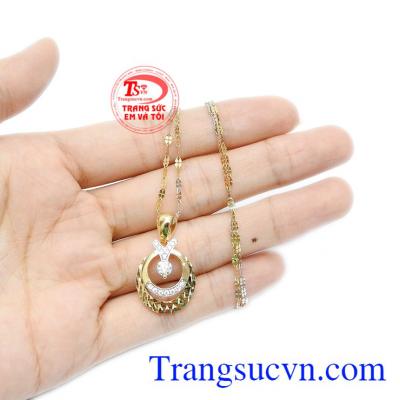 Sản phẩm bảo hành uy tín, giao hàng toàn quốc. Bộ trang sức sang trọng 18k