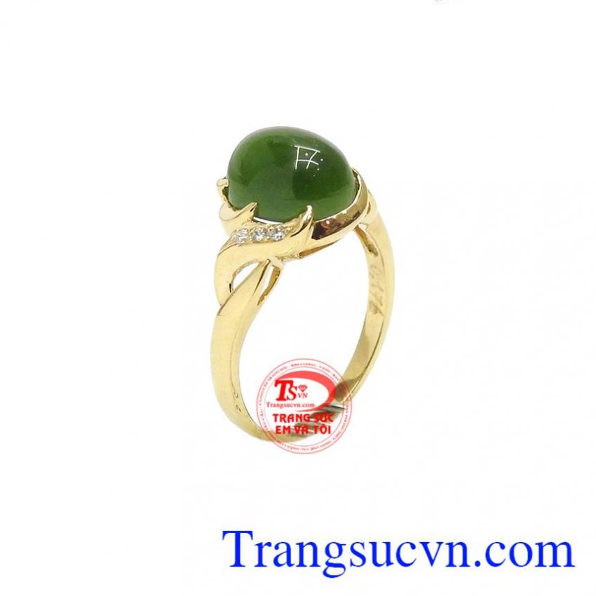 Nhẫn nữ nephrite quyến rũ