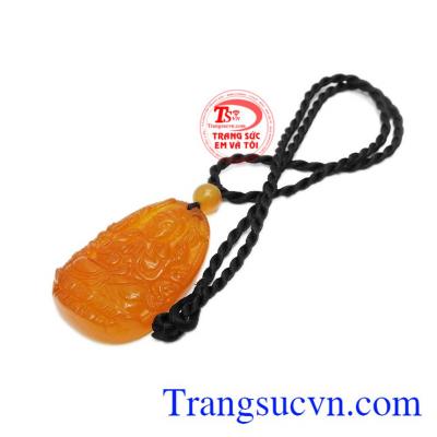 Mặt phật thích hợp cho người mệnh kim và mệnh thổ.