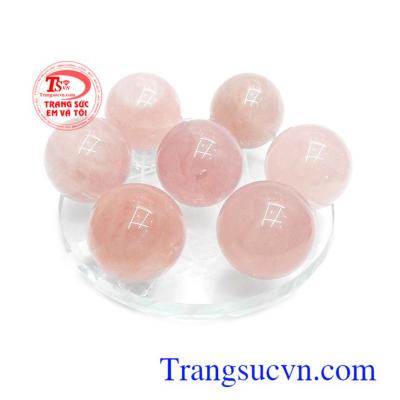 Thất tinh trận Thạch anh hồng 4.5cm là thần khí phong thủy có tác dụng trấn sát, cầu may