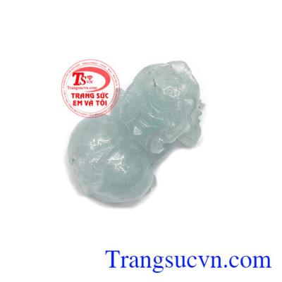 Tỳ hưu không ăn thức ăn bình thường mà chỉ ăn vàng, bạc mà tỳ hưu không có hậu môn chỉ ăn vào ra