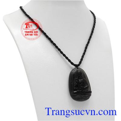 Mặt phật thạch anh khói tuổi tuất-tuổi hợi được chế tác từ đá thạch anh khói thiên nhiên.