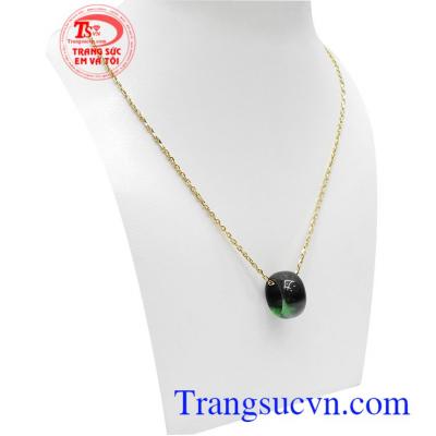 Bộ dây lu thống cẩm thạch hưng thịnh với lu thống được biết đến với nhiều công dụng đặc biệt về sức khỏe như cân bằng nguồn cảm xúc, ổn định huyết áp, về phong thủy, lu thống thường được sử dụng để cầu quan phát lộc, hanh thông mọi việc được suôn sẻ, may 