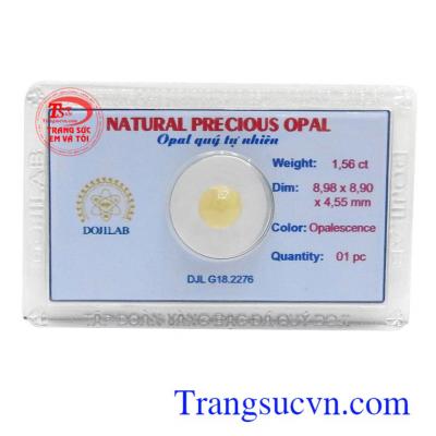 Opal quý ép vỉ hạnh phúc là viên đá biểu tượng cho may mắn, hạnh phúc, của sự bảo vệ và lòng trung thành, đeo Opal bên người sẽ giúp chủ nhân luôn gặp may mắn và bình an.
