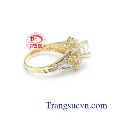 Nhẫn nữ Korea đính đá độc đáo là dòng sản phẩm được phái đẹp đặc biệt ưa chuộng phù hợp làm quà tặng cho một nủa yêu thương những dịp ý nghĩa