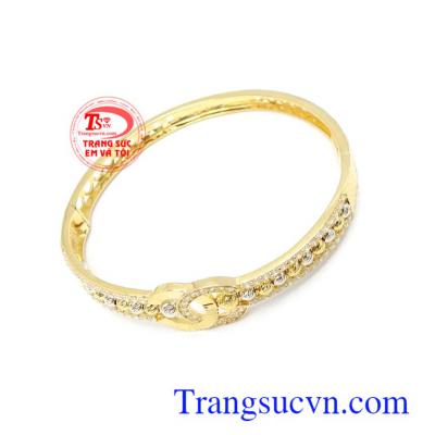 Vòng tay vàng tây 10k thời trang là món quà tuyệt vời dành tặng một nửa yêu thương
