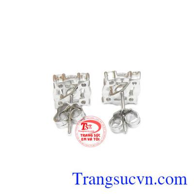 Sản phẩm được chế tác từ vàng tây 10k sáng bóng, bền đẹp.