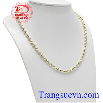 Sản phẩm được phái đẹp ưa thích, kiểu dáng thời trang, sang trọng