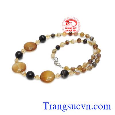 Trang sức phong thủy hợp mệnh, thích hợp làm quà tặng cho người thân và bạn bè. 