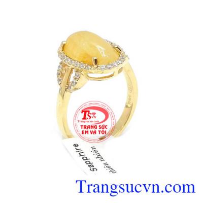 Nhẫn nữ sapphire đẹp quý phái là sản phẩm đá thiên nhiên, chất lượng cao, có giấy kiềm định