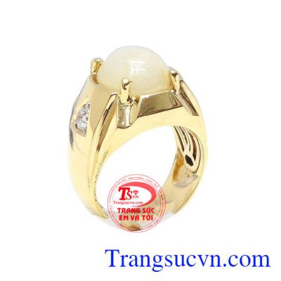 Nhẫn nam saphia phong cách là sản phẩm đá saphia thiên nhiên, sản phẩm đẹp, cao cấp có giấy kiểm định đá thiên nhiên