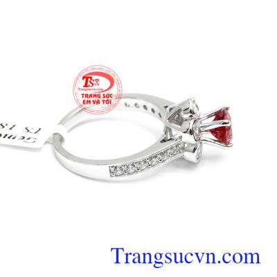 Nhẫn nữ vàng trắng 14k gắn đá Spinel thiên nhiên
