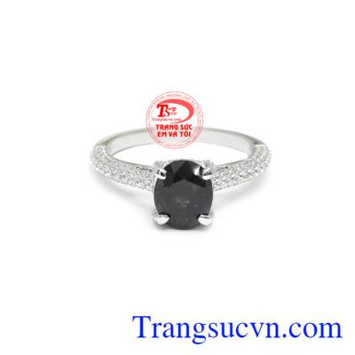 Với những bạn gái thích sự dịu dàng nhưng không kém phần quyến rũ thì đây chính là sự lựa chọn tốt nhất cho bạn.
