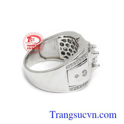 Nhẫn nam vàng tây bền đẹp, chất lượng, là món quà ý nghĩa cho người bạn yêu thương