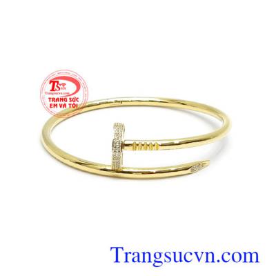 Vòng tay vàng Korea quý phái phong cách sang trọng, đẳng cấp và thời trang, tôn lên sự dịu dàng, duyên dáng và quý phái cho phái đẹp