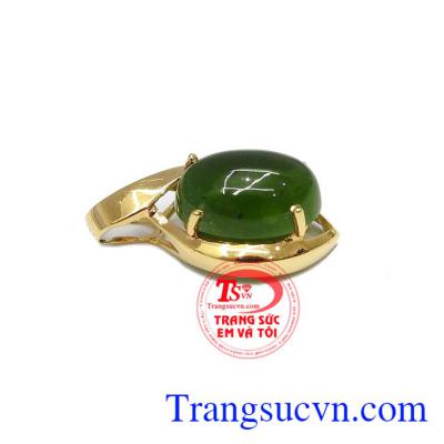 Mặt dây chuyền nephrite