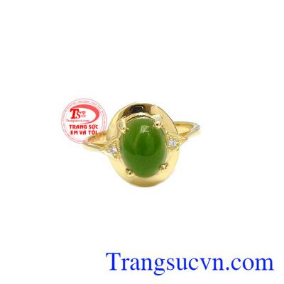 Sản phẩm thiết kế mới lạ, sang trọng cho người đeo thể hiện cá tính.