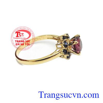Nhẫn nữ Granet thiên nhiên