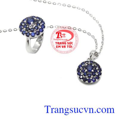 Bộ dây chuyền sapphire may mắn mang vẻ đẹp sang trọng, quý phái được phái nữ ưa thích