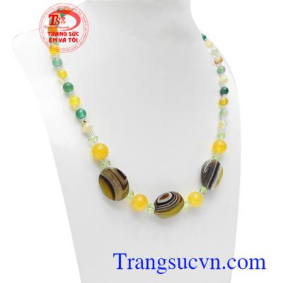 Chuỗi cổ mã não cát khí kiểu dáng độc đáo, thời trang và sang trọng