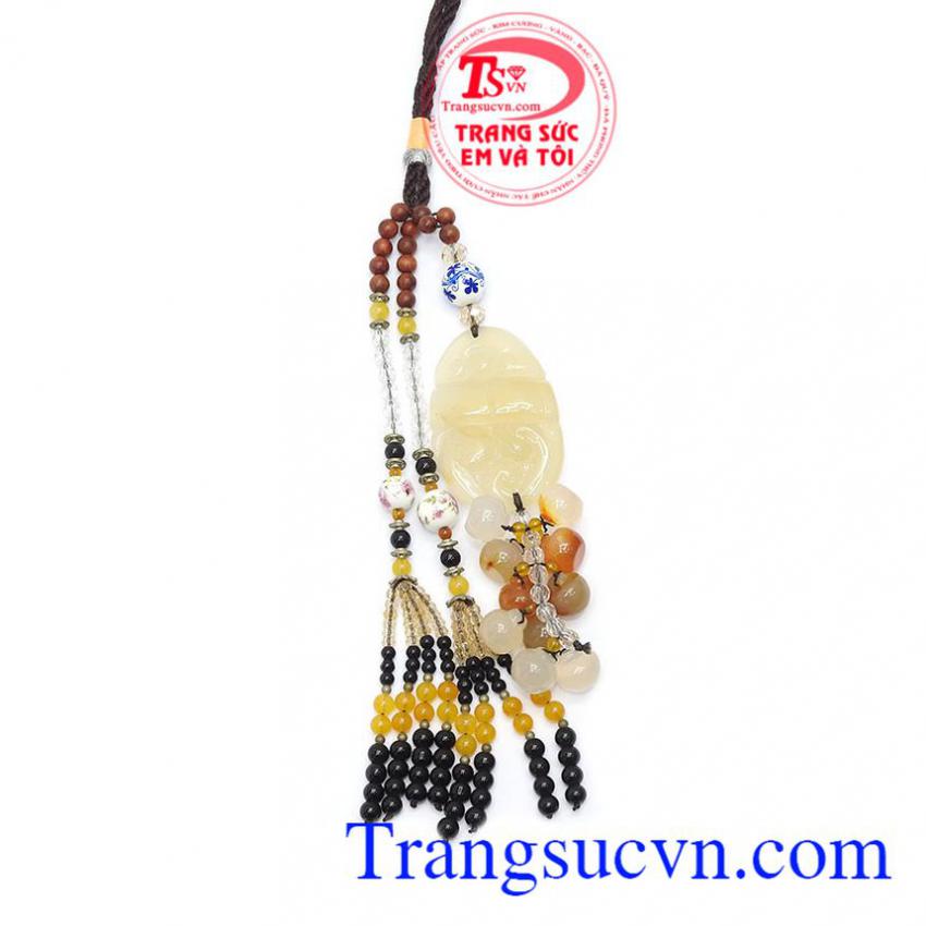 Móc treo ô tô may mắn