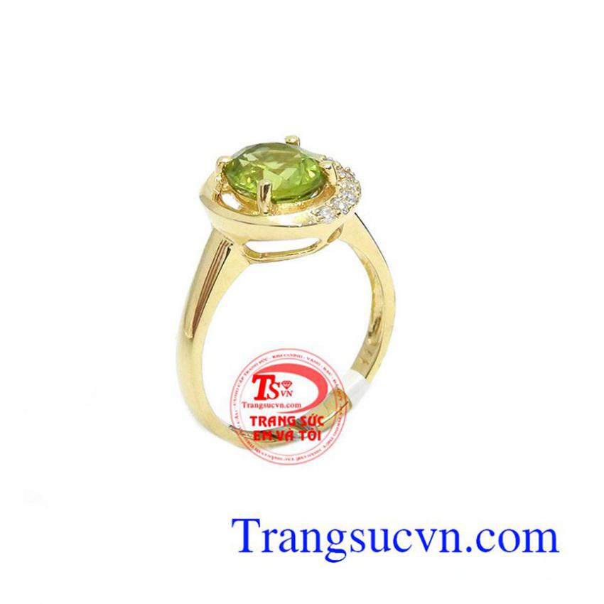 Nhẫn nữ peridot dịu dàng