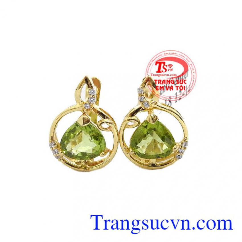 Hoa tai peridot hoàng gia